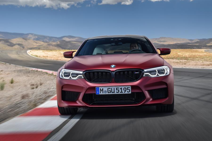  BMW M5 First Edition (F90) 2018 года  (WW) (фото 2 из 27)
